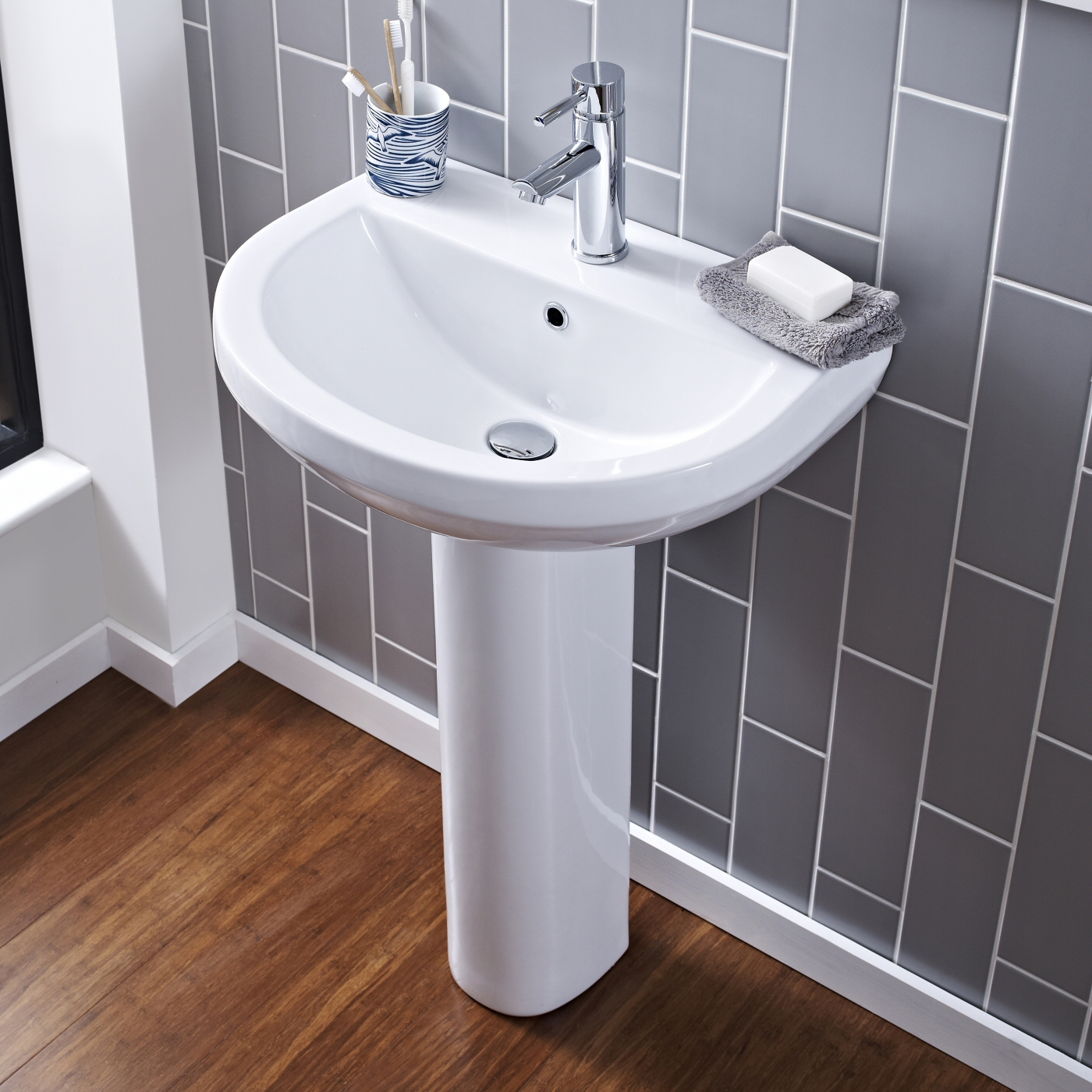 Lavabo sur colonne 55cm Ivo