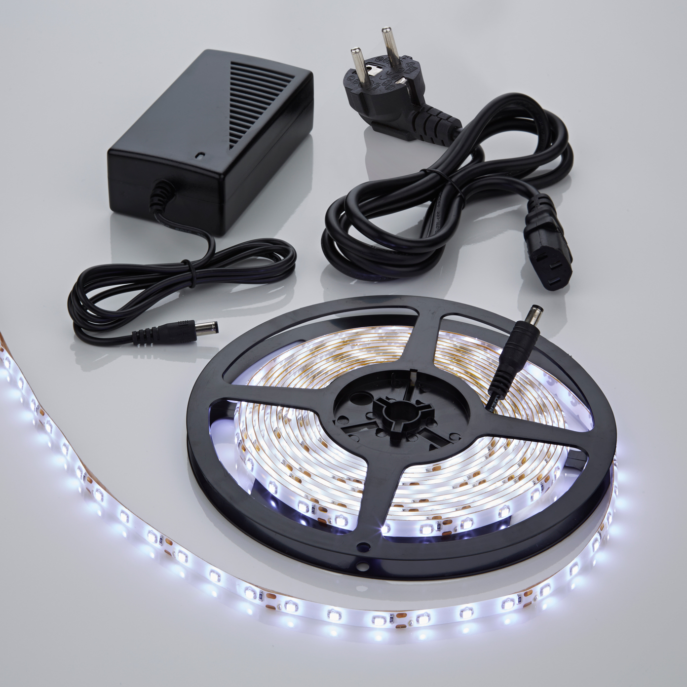 Biard Bande lumineuse étanche 5 mètres 300 LED 3528 avec alimentation électrique