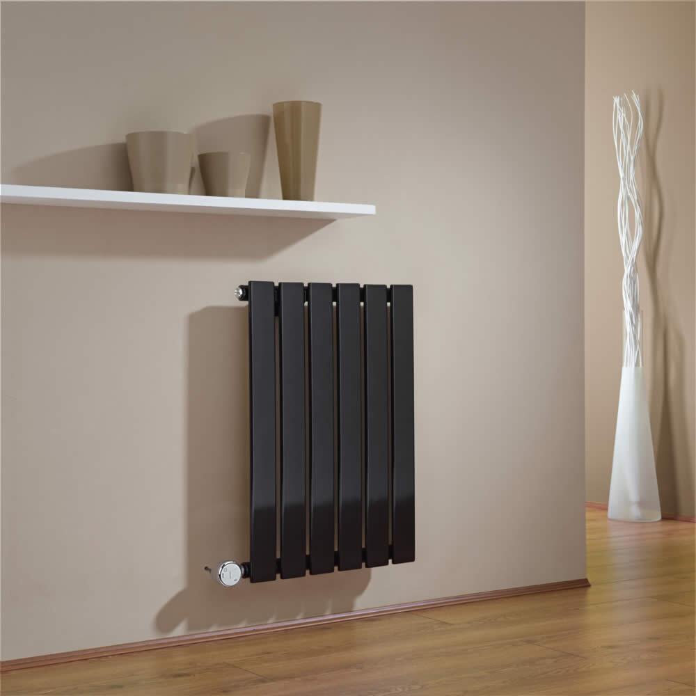 Radiateur Design Électrique Horizontal Noir Delta 63,5cm x 42cm x 4,6cm