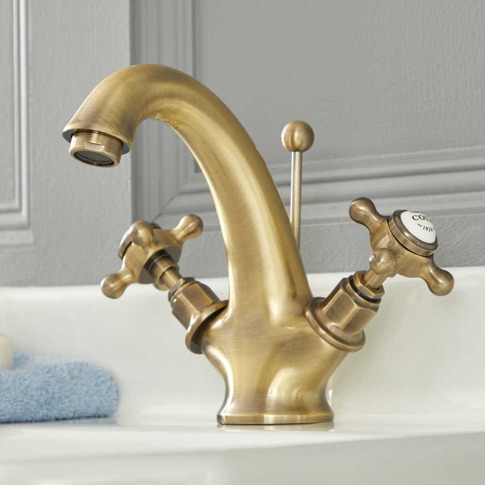 Mélangeur monotrou pour lavabo rétro à croisillon – Or brossé – Elizabeth