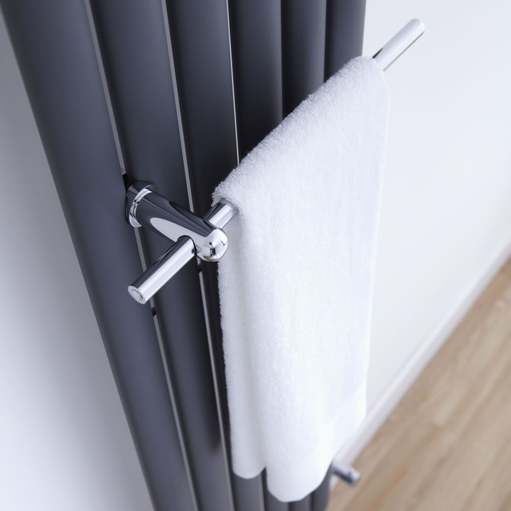 Porte serviette chromé accessoire pour radiateur Case Slim
