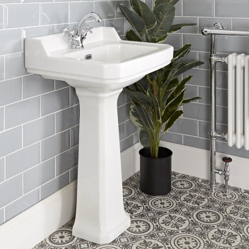 56 cm, céramique blanche, design rétro Hudson Reed Old London lavabo sur colonne évier monotrou avec trop-plein pour salle de bain traditionnelle