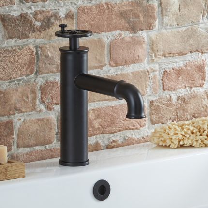Mitigeur lavabo monotrou – Design industriel (Steampunk) – Noir – Zandra