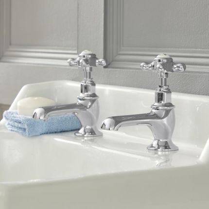 Hudson Reed Elizabeth - Paire de robinets lavabo rétro - Commandes en croisillon - Chromé et Blanc