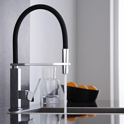 Mitigeur cuisine avec douchette extractible – Noir et chromé - Kubix