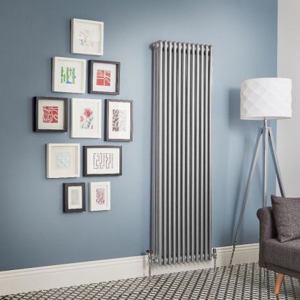 Radiateur rétro vertical à triple rangs – Argent métallisé – Choix de tailles - Windsor