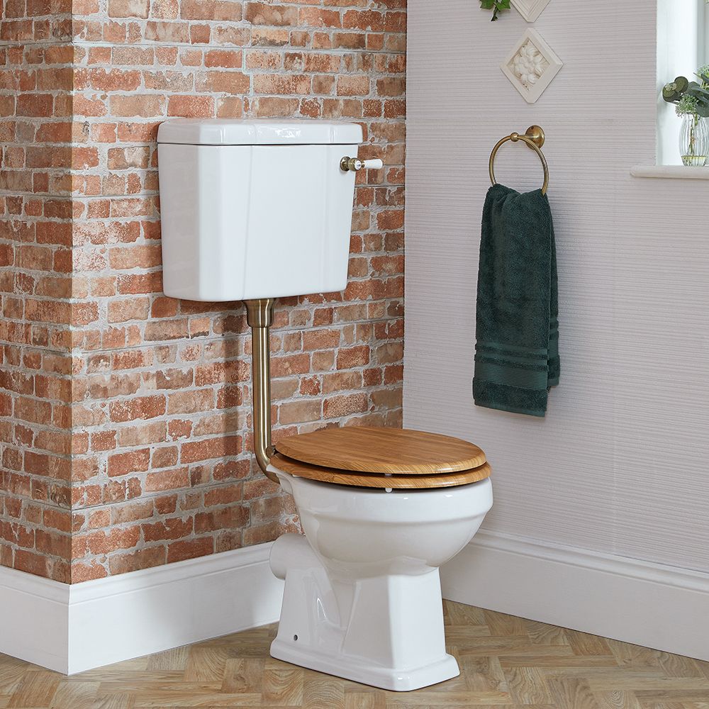 Cuvette WC avec réservoir semi-bas et abattant – Choix de finition des charnières - Richmond