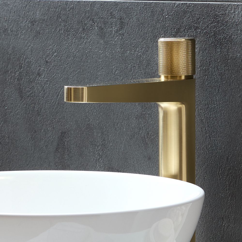 Mitigeur lavabo monotrou moderne haut – Bouton poussoir – Or satiné - Idro