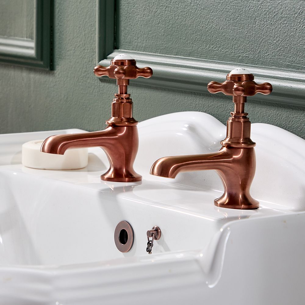 Paire de robinets lavabo rétro – Commandes en croisillon – Cuivre satiné – Elizabeth