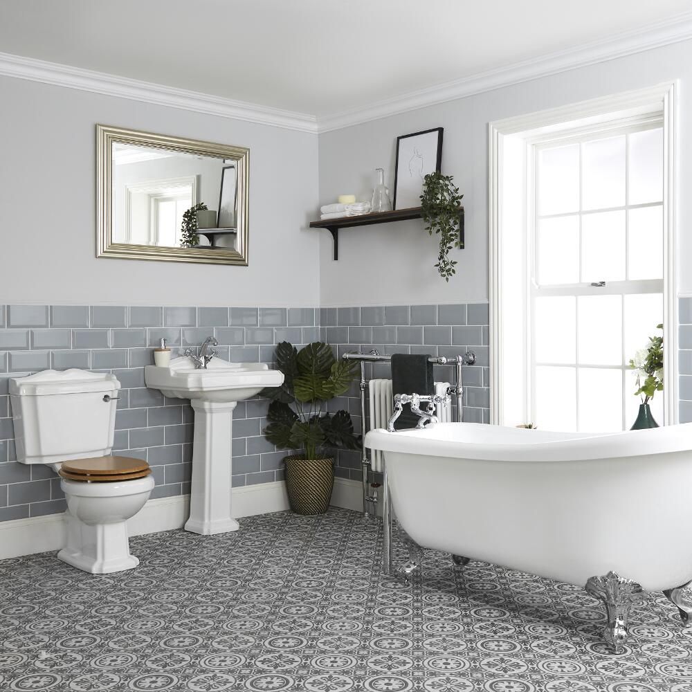 Ensemble salle de bain avec baignoire îlot, WC et lavabo sur colonne - Legend