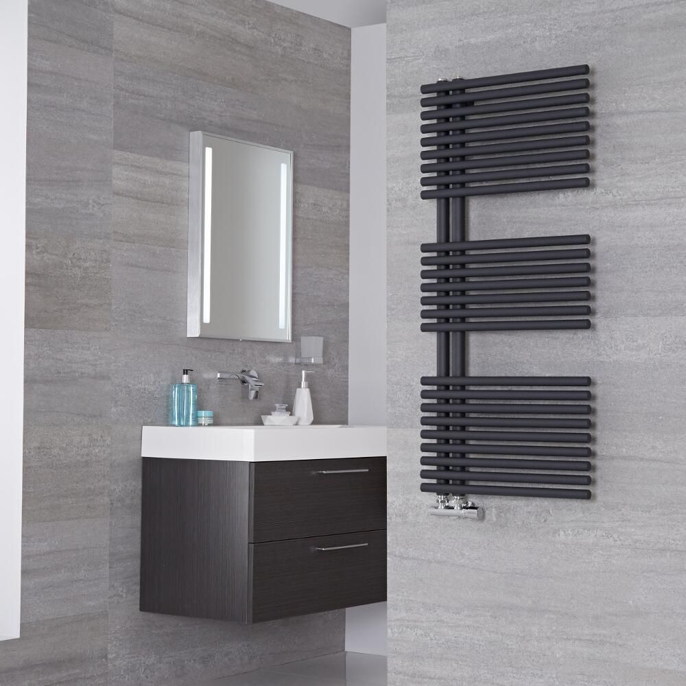 Sèche-serviettes design – Choix de tailles et de finitions – Lazzarini Way Iseo