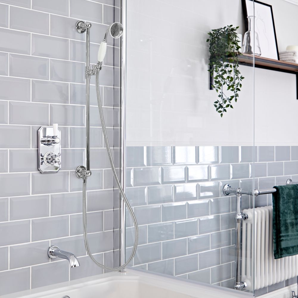 Kit de douche thermostatique à double fonctions avec inverseur – Kit douchette sur rampe - Bec verseur baignoire – Chromé et blanc - Elizabeth