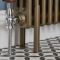 Pieds de radiateur pour les radiateurs style fonte à triple colonnes – Choix de finitions (finition métallisée) – Windsor