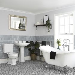 Ensemble baignoire îlot, WC et lavabo sur colonne - Richmond