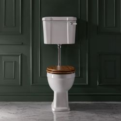 Cuvette WC rétro avec réservoir semi-bas et abattant effet chêne – Hauteur confortable – Choix de finitions du kit de chasse d’eau - Richmond