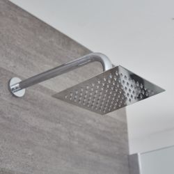 Mitigeur de douche thermostatique chromé et pommeau de douche mural carré – 1 fonction – Kubix