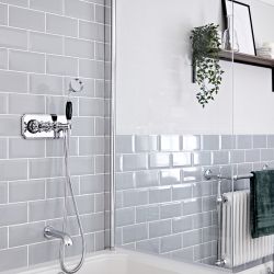 Kit de douche thermostatique à deux fonctions avec inverseur – Douchette – Bec verseur baignoire – Chromé et noir - Elizabeth